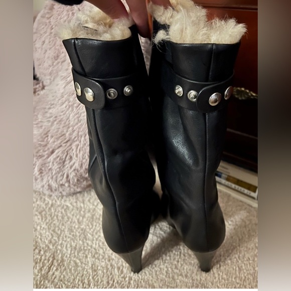 Isabel Marant Lakfee shearling-lined leather ankle boots - Picture 6 of 11